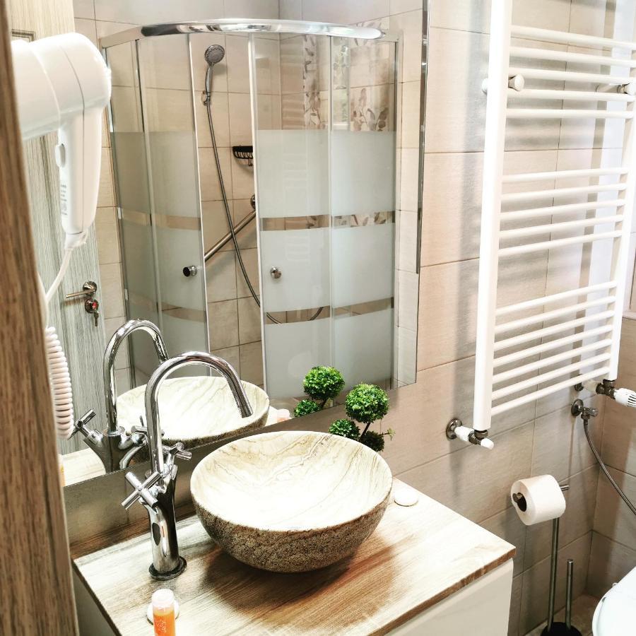 Doftana Apartaments Tesila Екстер'єр фото