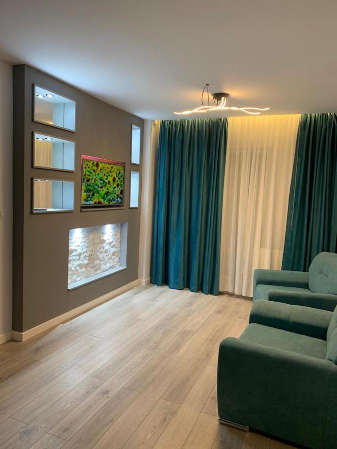 Doftana Apartaments Tesila Екстер'єр фото